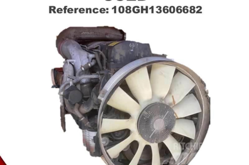 Nissan 2015 NissanÂ  UD Quon 400HP Used Engine Altele