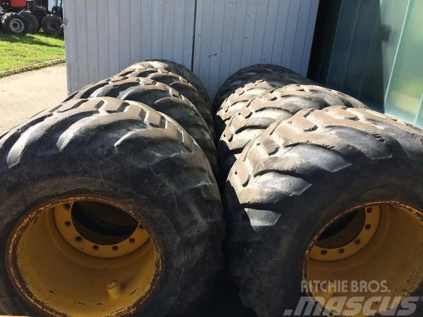 Trelleborg 800/40-26,5 T423 Tires with Wheels Anvelope, roti si jante