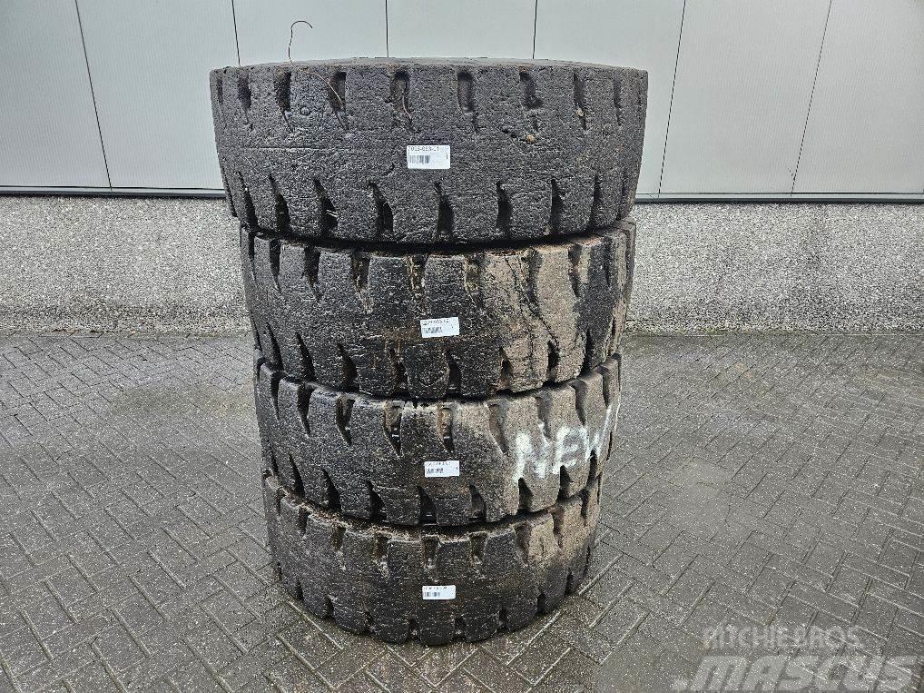 New Holland W110C-Barkley 17.5R25-Tire/Reifen/Band Anvelope, roti si jante
