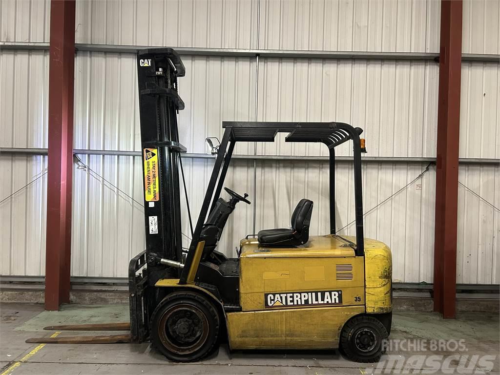CAT EP35K-PAC Stivuitor electric