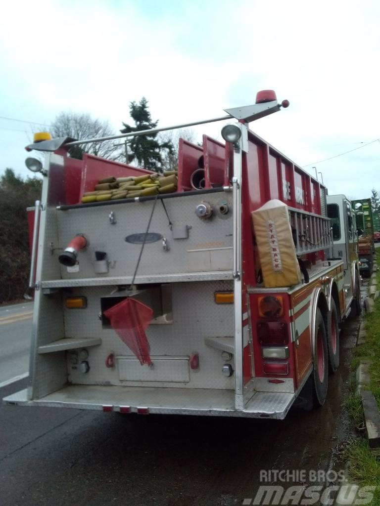  PIERCE FIRE TRUCK 6V92 Camion de pompier