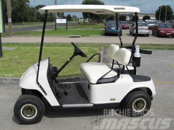 EZGO Rental 2-Seater Golf Car Masinute Golf