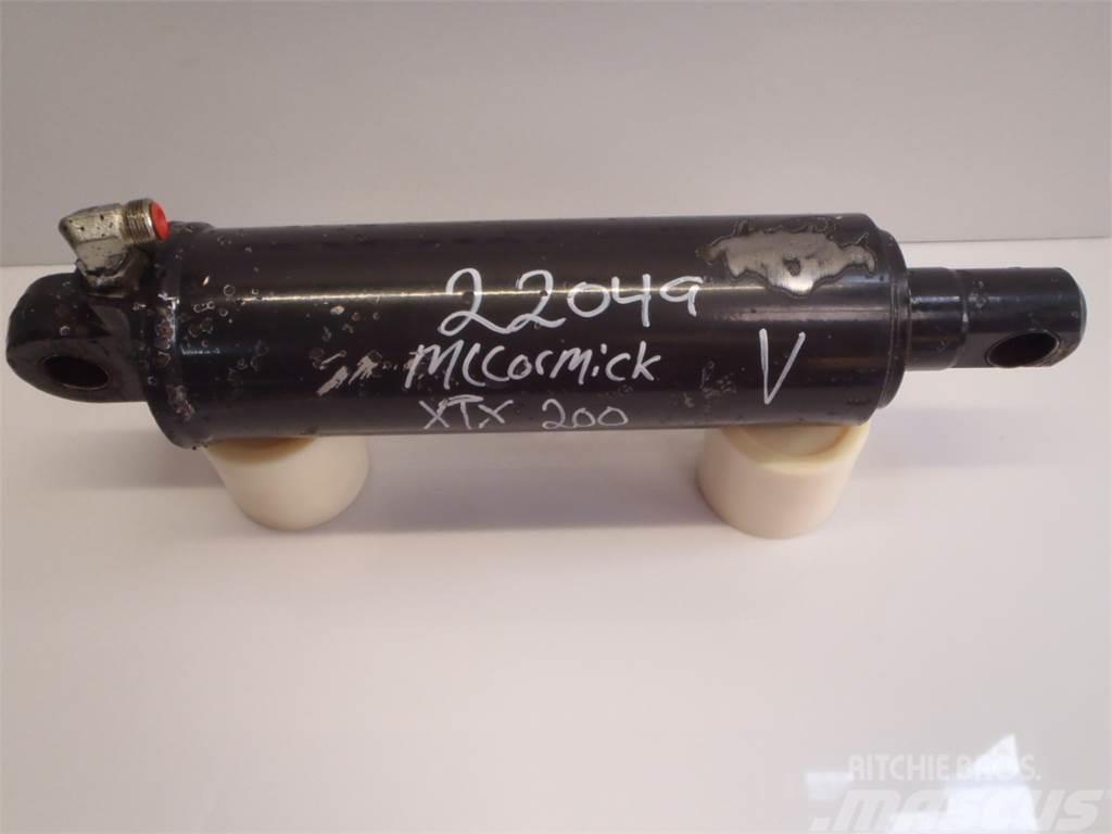 McCormick XTX200 Lift Cylinder Hidraulice