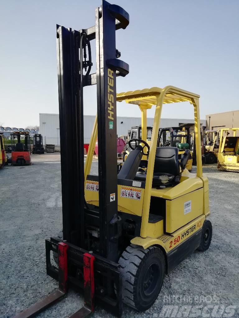 Hyster J 2.50 XM Stivuitor electric