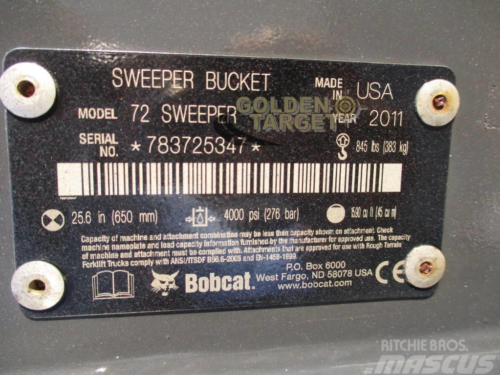 Bobcat 72 Sweeper Bucket Alte componente