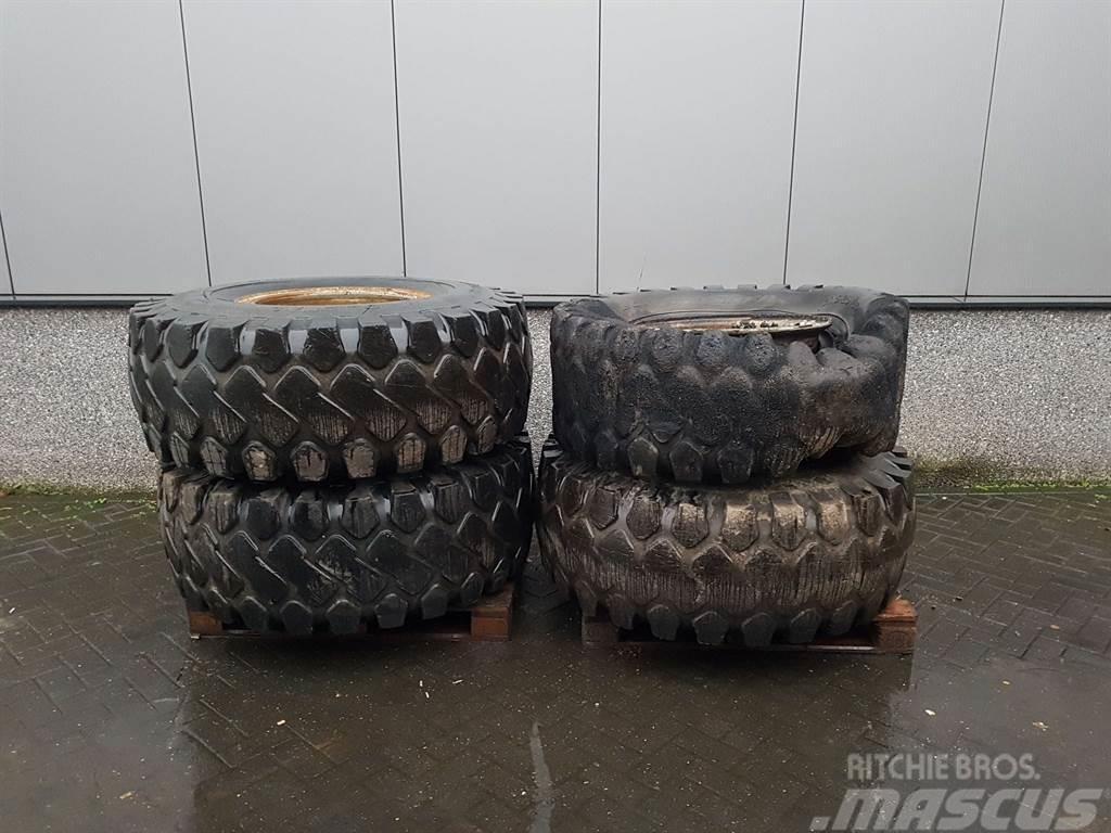 Terex TL210-Solideal 20.5-25-Tire/Reifen/Band Anvelope, roti si jante