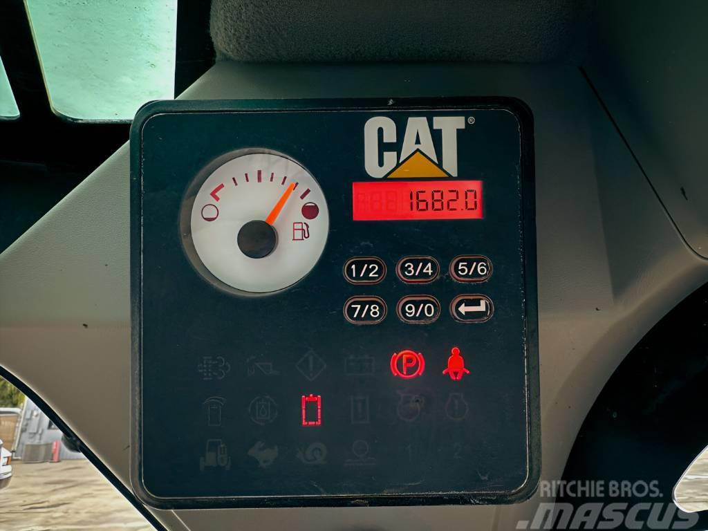 CAT 226 D Mini incarcator