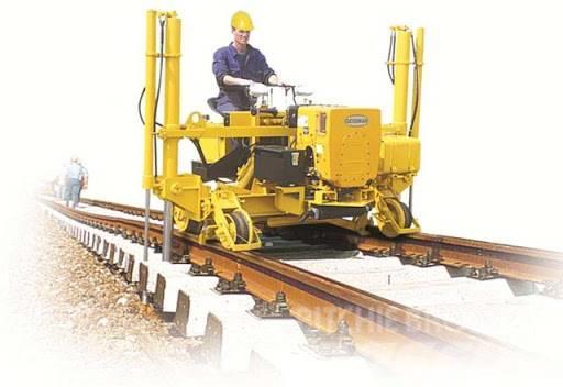 Geismar RV100 Track Lifting & Slewing Machine Intretinere cale ferata