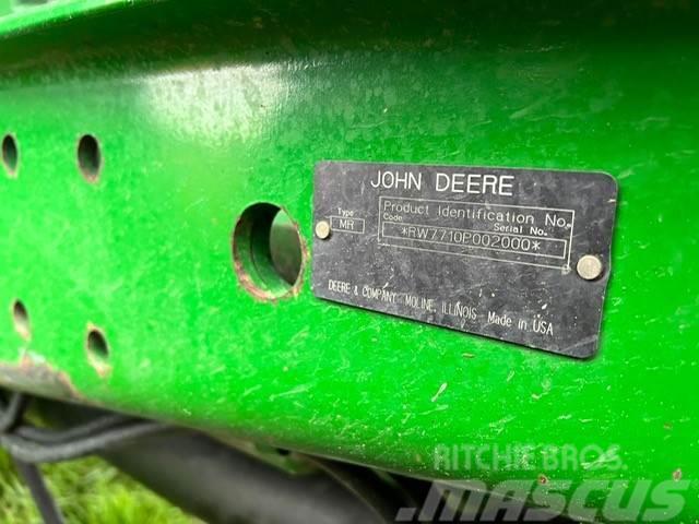 John Deere 7710 Tractoare