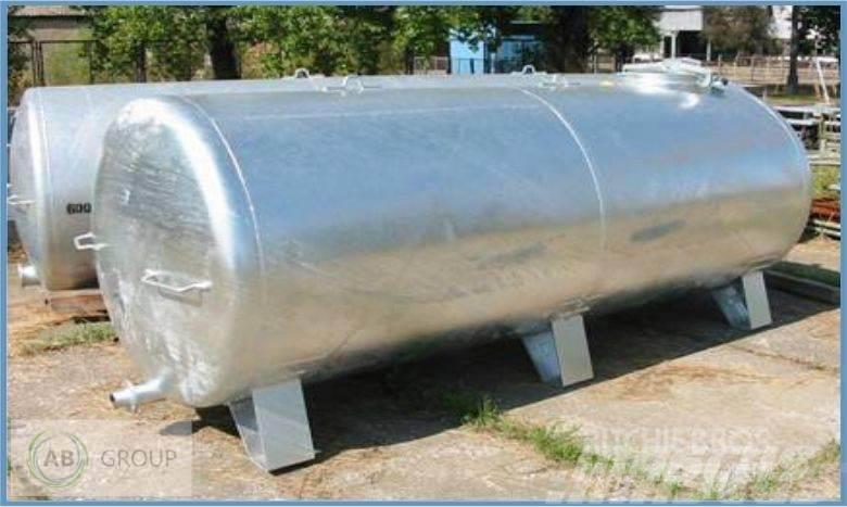  Inofama Wassertank 2000 l/Stationary water/Бак для Alte masini agricole