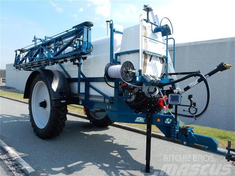 MGM 5000 liter - 24 meter Tractoare agricole sprayers