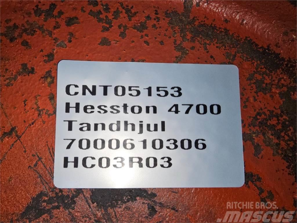 Hesston 4700 Alte echipamente pentru nutret