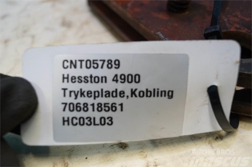 Hesston 4900 Alte echipamente pentru nutret