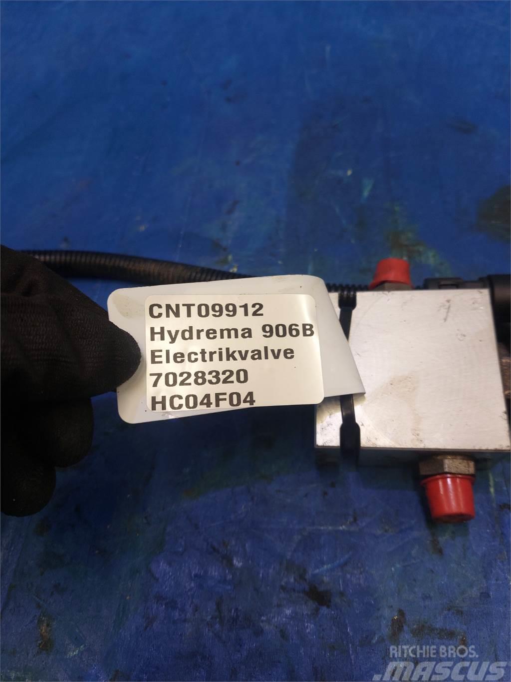 Hydrema 906B Electronice