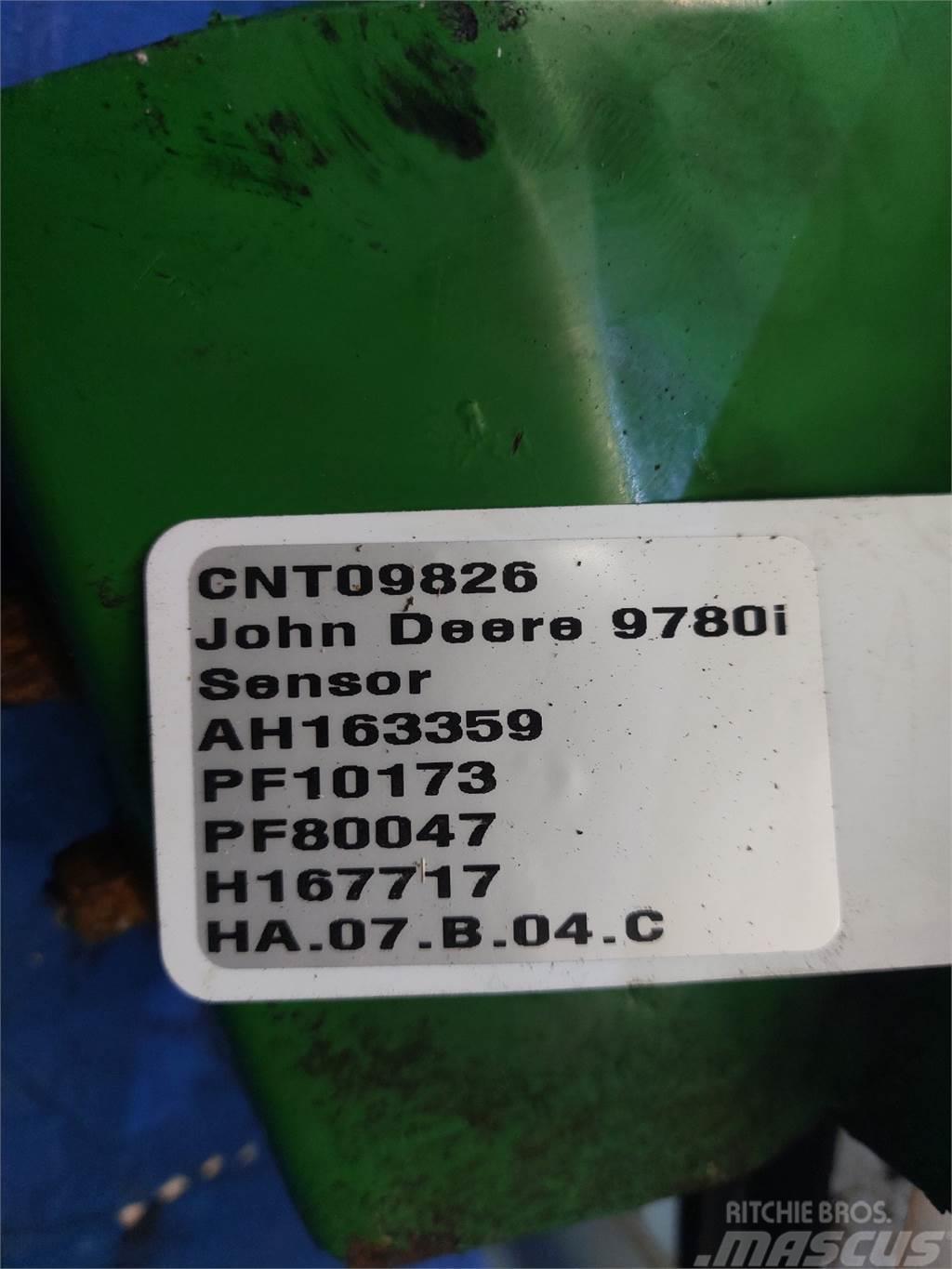 John Deere 9780i Electronice