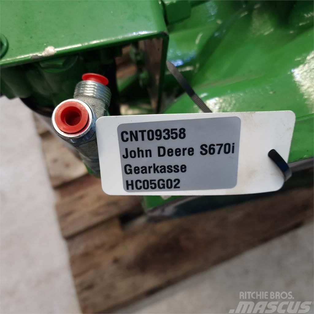 John Deere S670 Transmisie
