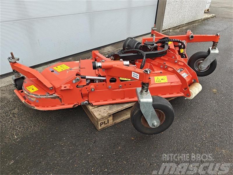  - - -  Wiedemanmann RMR 230 V-F Mounted and trailed mowers
