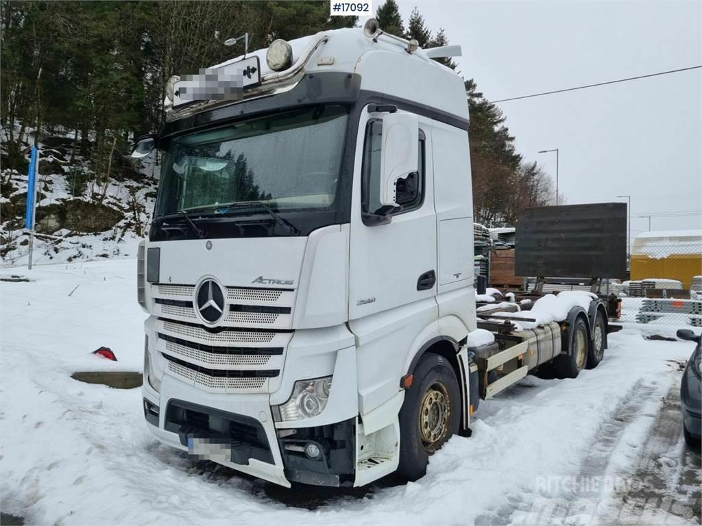 Mercedes-Benz Actros 2551 container car for sale w/trailer Camion cadru container
