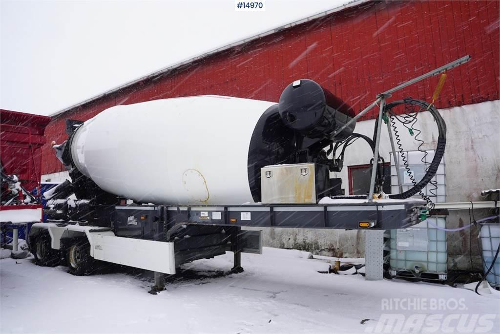  MTDK BT220 Concrete trailer w/ 15m3 mixer Alte semi-remorci