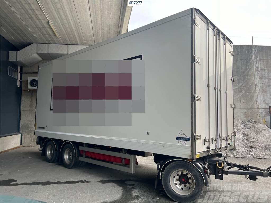 Närko 3 axle cabinet tow w/ full side opening and zepro  Alte remorci