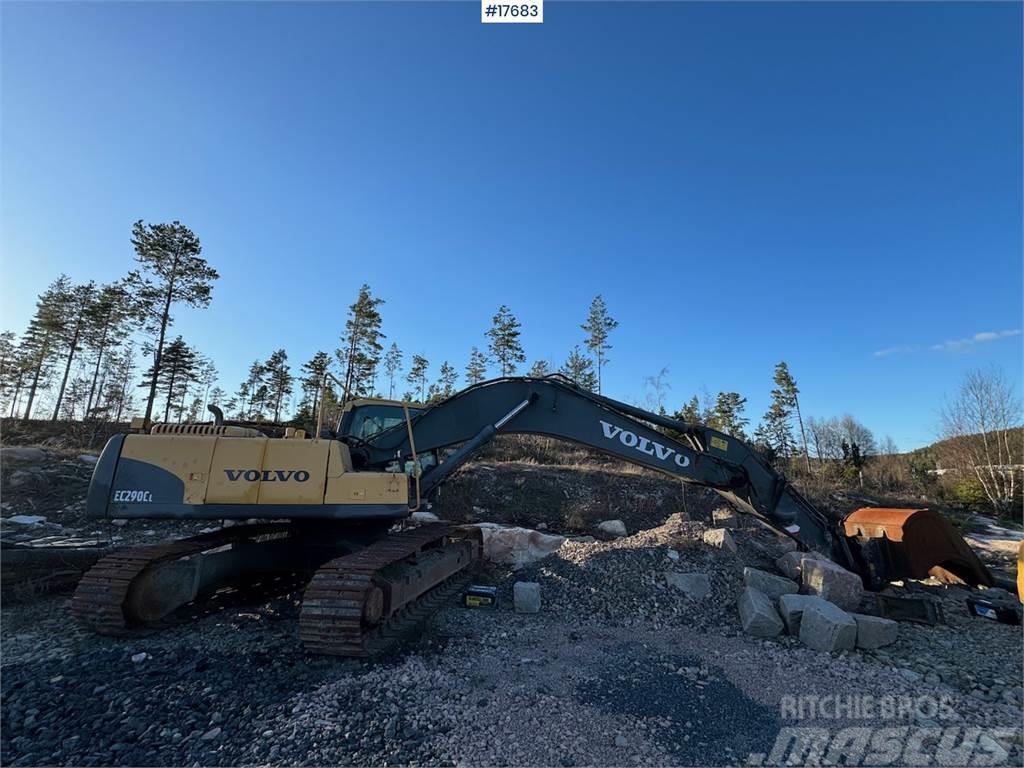 Volvo EC290CL Tracked excavator w/ digging bucket and ch Excavatoare pe senile