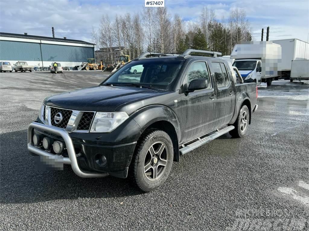 Nissan Navara with hood, Summer and winter tires Pick up/Platou