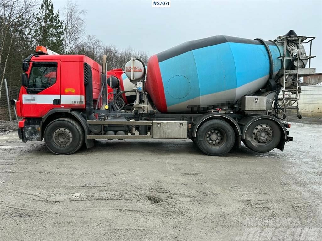 Volvo FE 6x2 Concrete truck with chute Betoniera