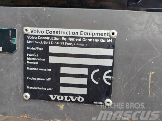 Volvo EC180DL Excavatoare pe senile