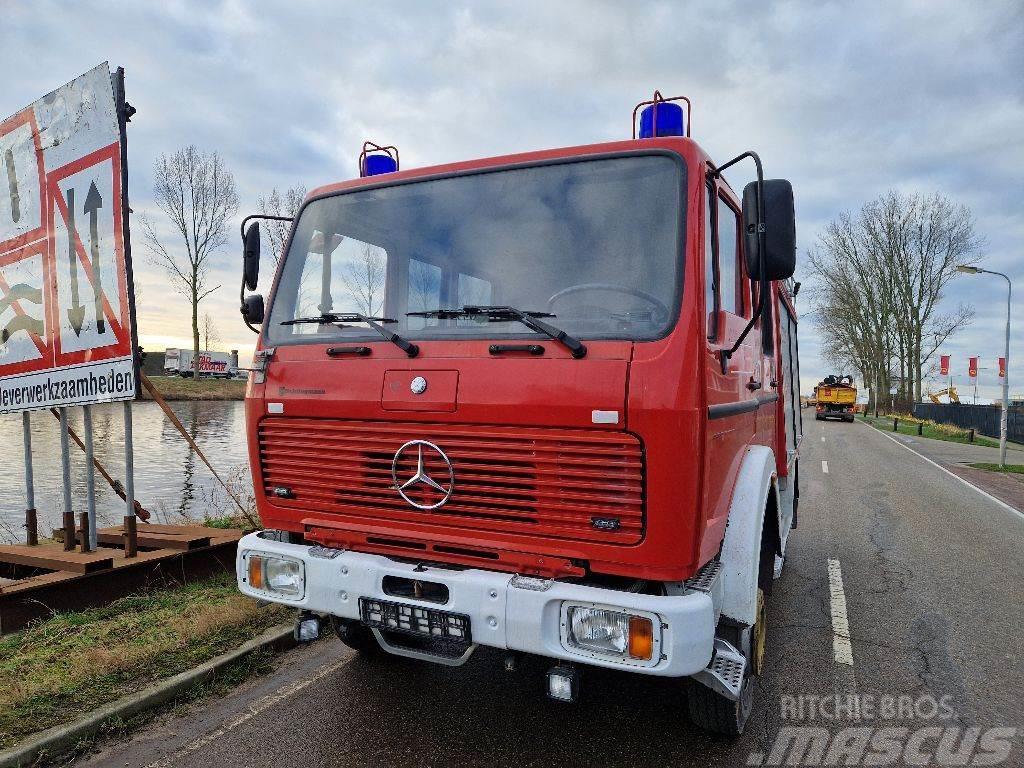 Mercedes-Benz 1019 AF 4X4 Camion de pompier