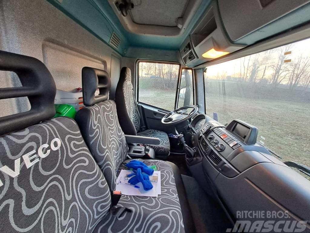 Iveco Eurocargo 180 E30 Transportatoare vehicule
