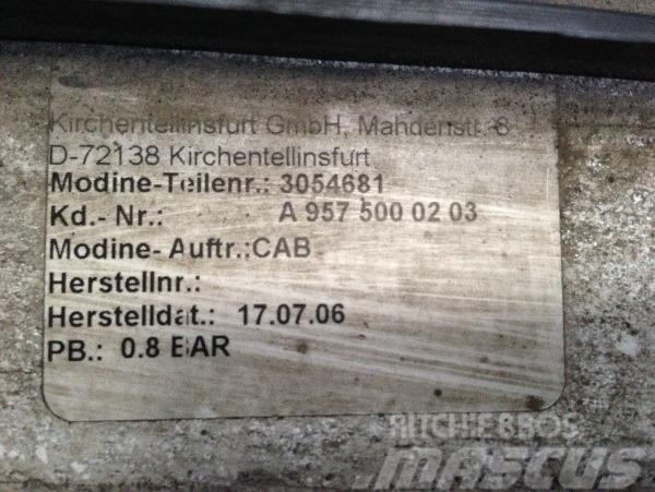Mercedes-Benz Kühlerpaket Econic A957 500 0203 / A9575000203 Motoare