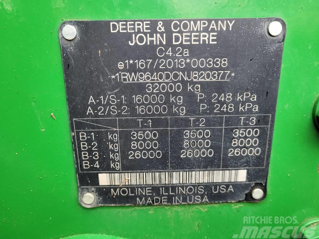 John Deere 8R 340   EURO2 Tractoare