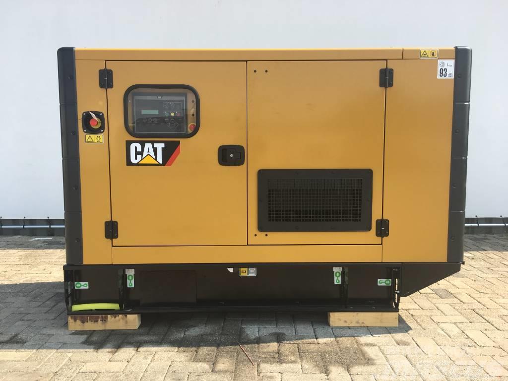 CAT DE88E0 - 88 kVA Generator - DPX-18012 Generatoare Diesel