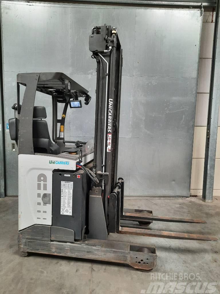 UniCarriers UMS160DTFVRE675 Stivuitor cu catarg retractabil