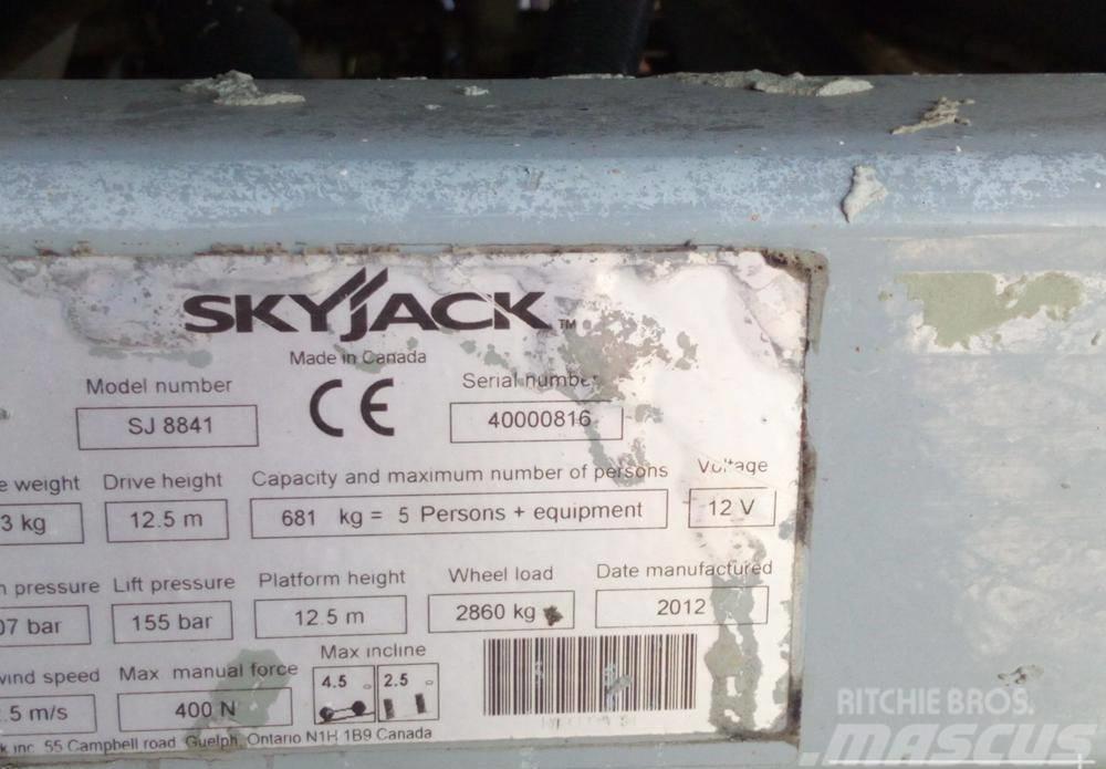 SkyJack SJ 8841 RT 4x4 ollós emelő 14.3M! Platforme foarfeca