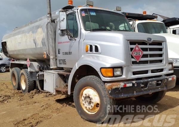 Ford Fuel truck F9000 Cisterne