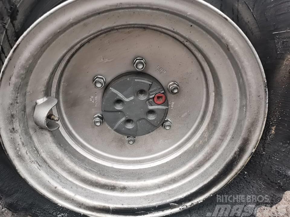 Wacker Neuson WL38 2019r.Parts Incarcator pe pneuri
