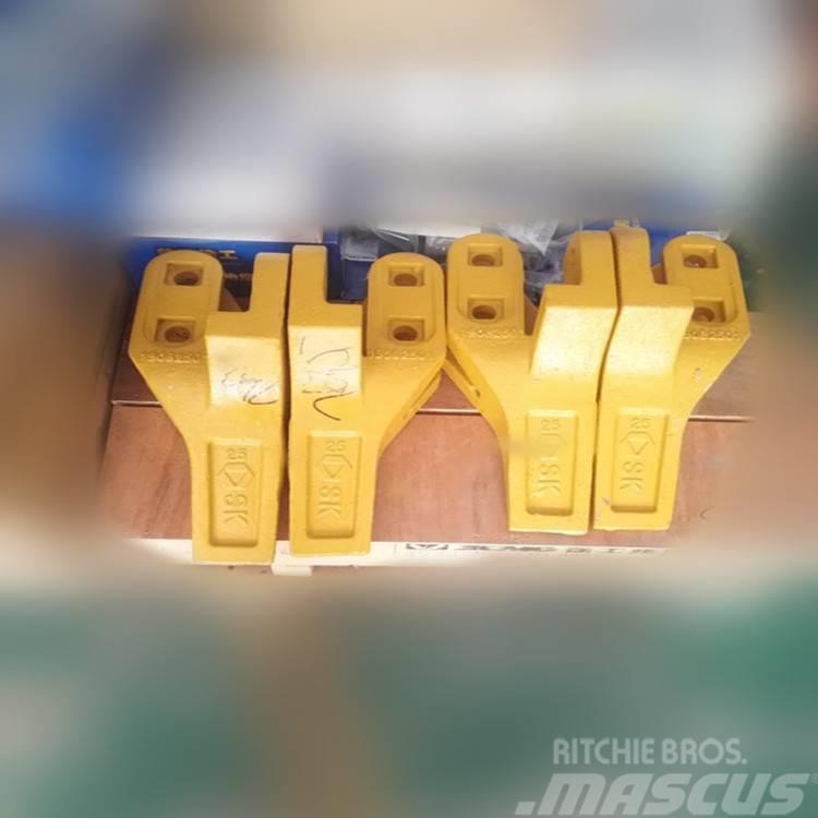 XCMG 252117635       Left and right teeth, bucket teeth Alte componente