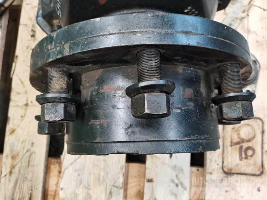 New Holland LM 445 {wheel hub Spicer} Anvelope, roti si jante