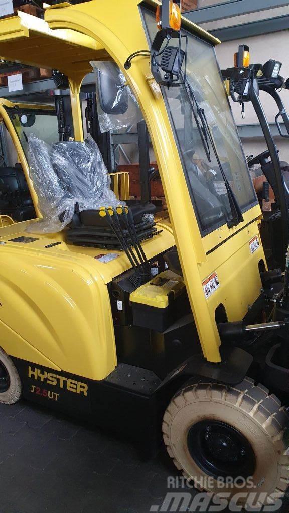 Hyster J2.5UT Stivuitor electric
