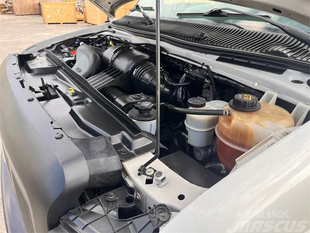 Ford ECONOLINE E-SERIES E150 CARGO VAN Autoutilitara transoprt marfuri