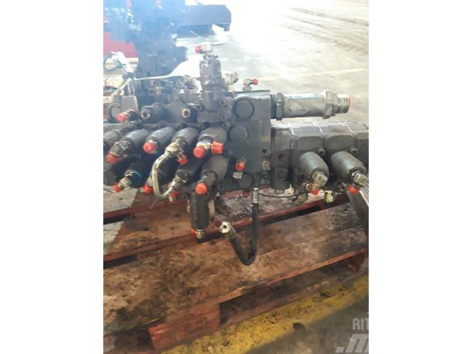 CASE CX135SR Hidraulice