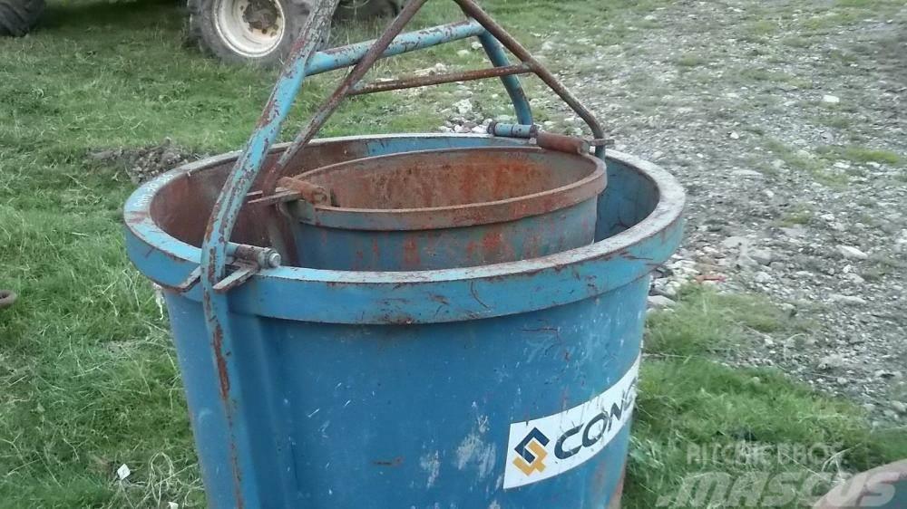  Conquip Skip Buckets Accesorii pentru utilaje beton