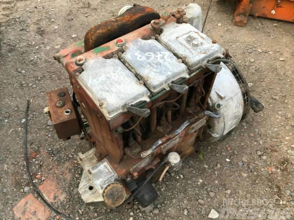 Lister 3 cylinder engine with hydraulic pump - spares onl Alte componente