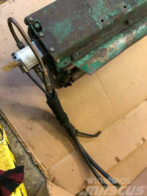 Ransomes 350 D gangmower middle cylinder and motor complete Alte componente