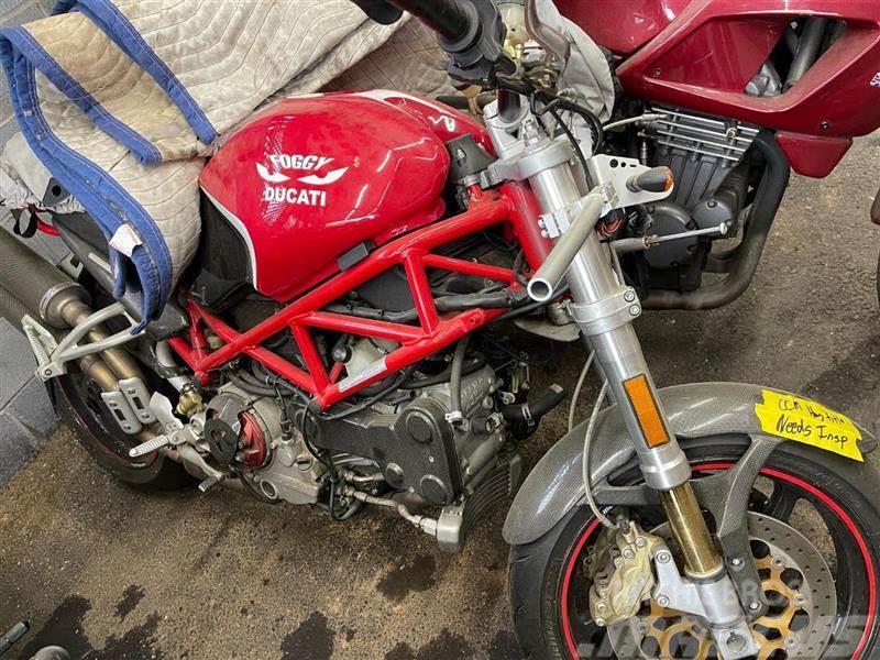 Ducati STREET FIGHTER ATV-uri