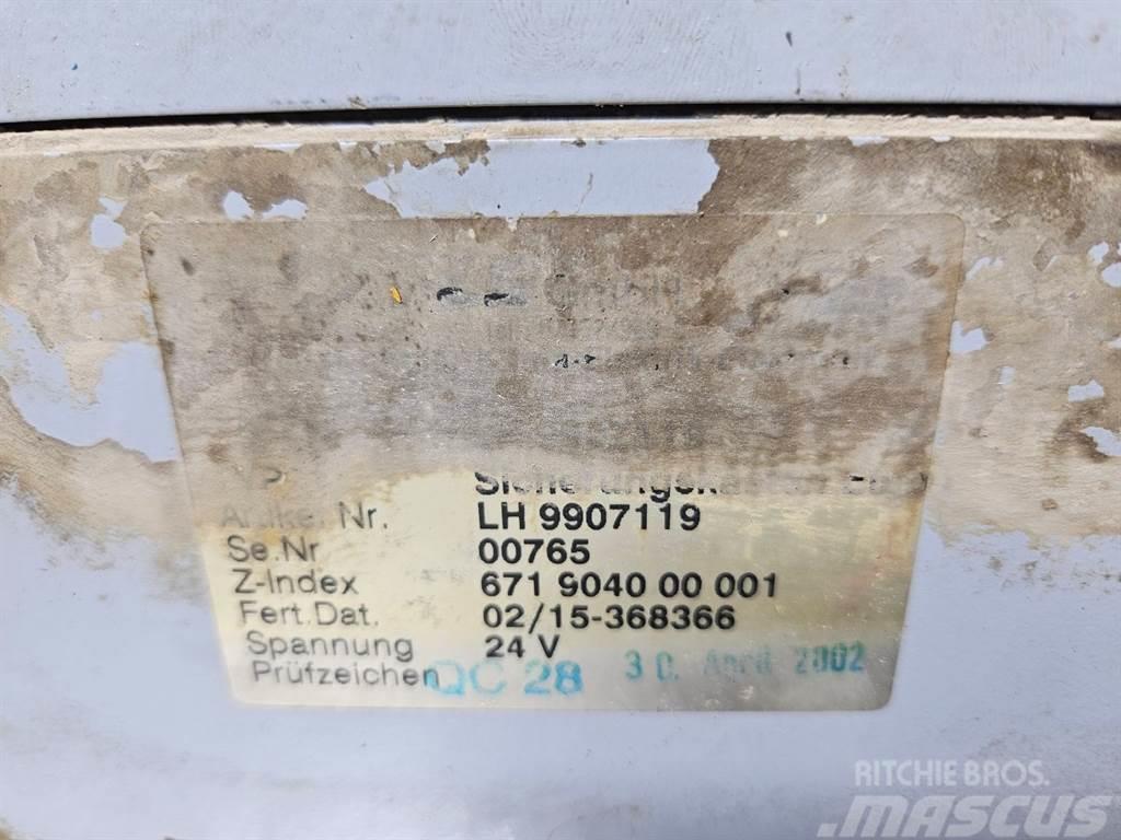 Liebherr A924B-9907119-Fuse box/Sicherungskasten Electronice
