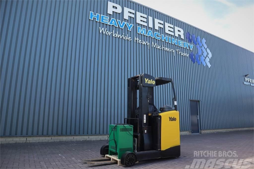 Yale MR16  Electric, 1600kg Capacity, 5.000mm Lifting H Încarcator lateral