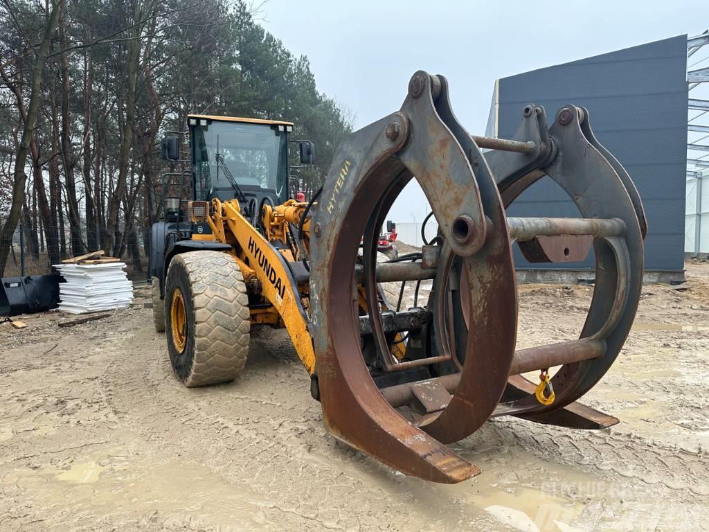 Log grapple suited for Volvo L120 L150 L220 trees logs Cupe forestiere