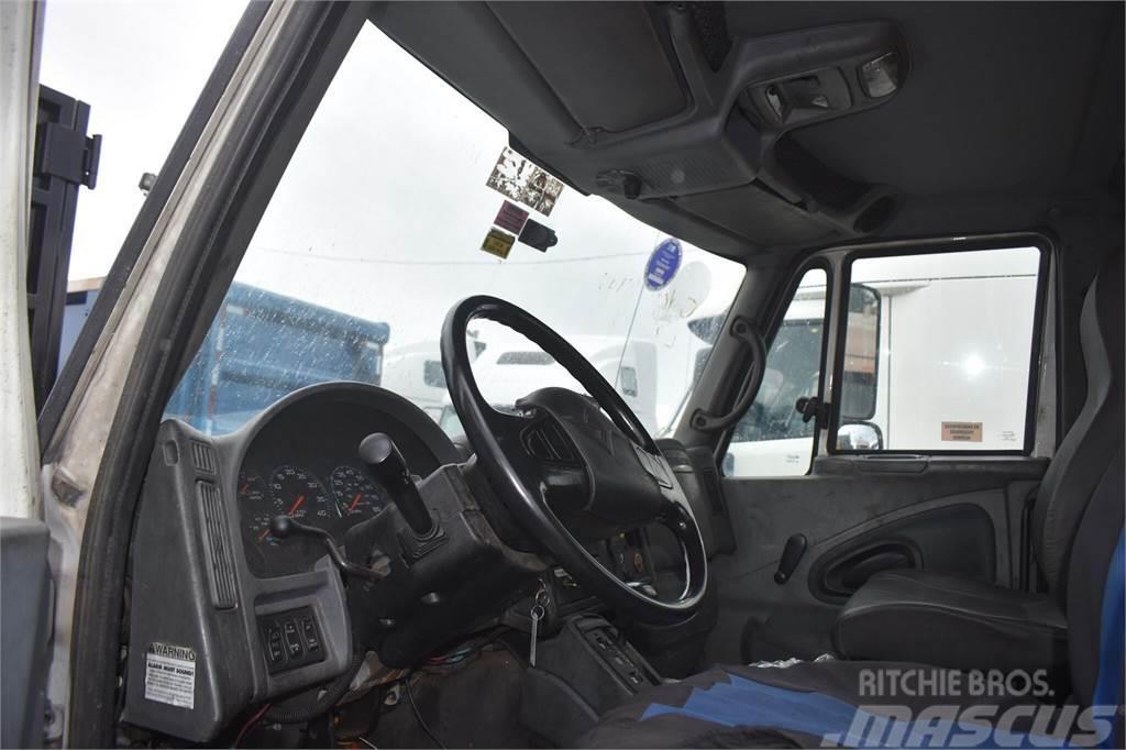 International DURASTAR 4300 Camioane cu macara